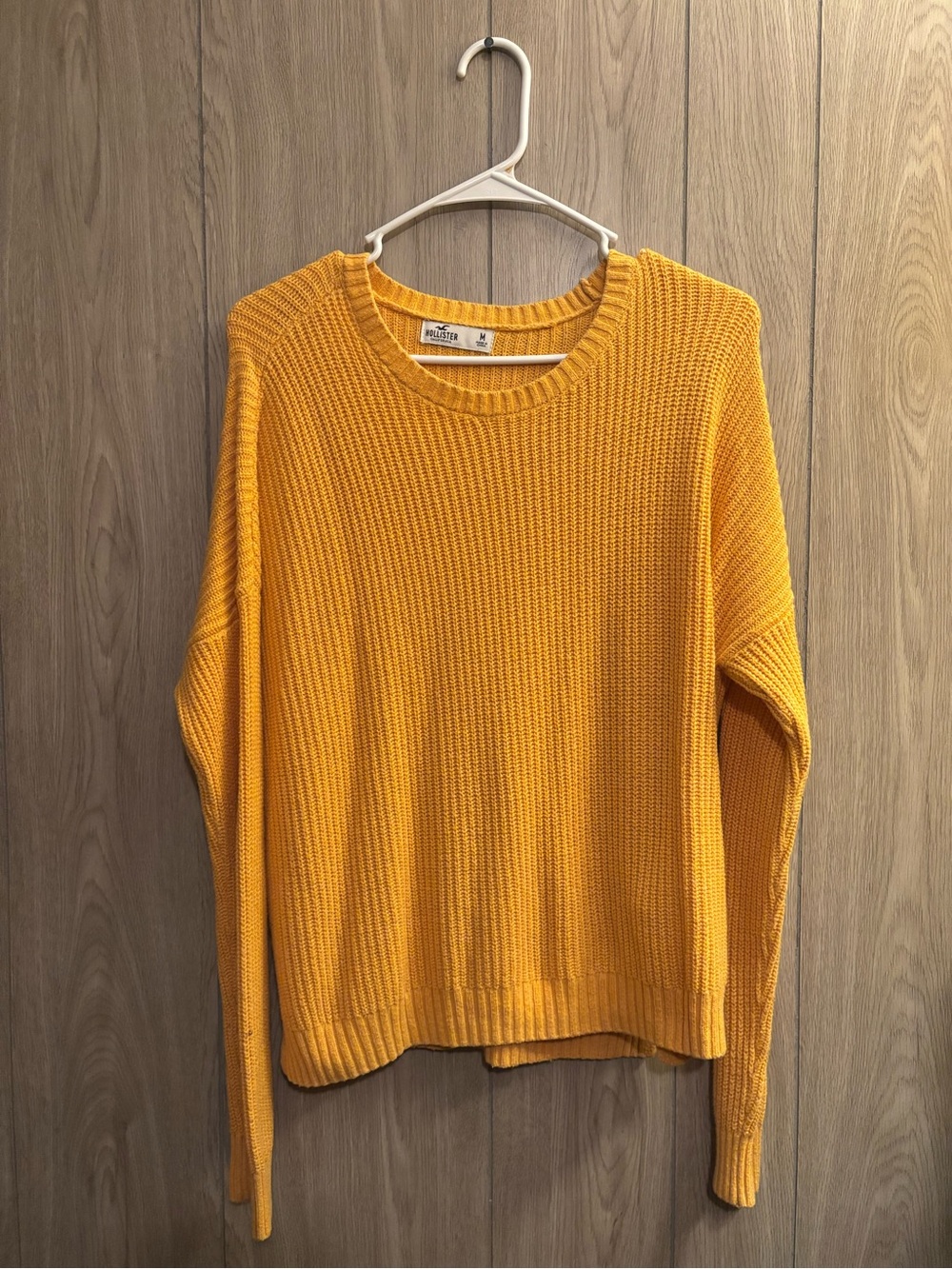 Hollister Mustard Yellow Crewneck Knit Sweater